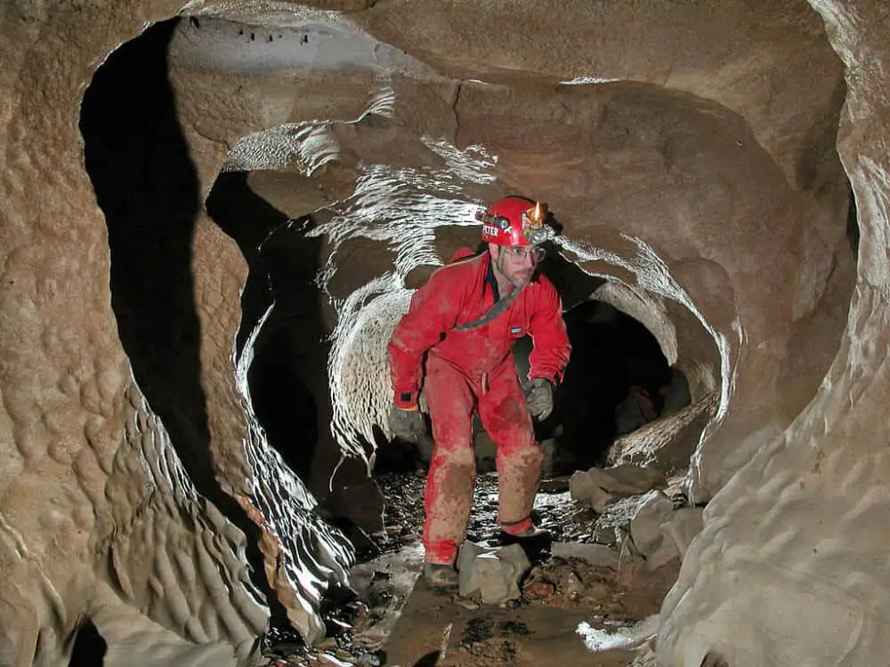 What To Wear Caving: Clothes and Equipment List – 